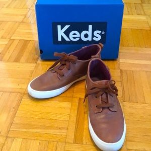 Keds women’s leather lace ups.